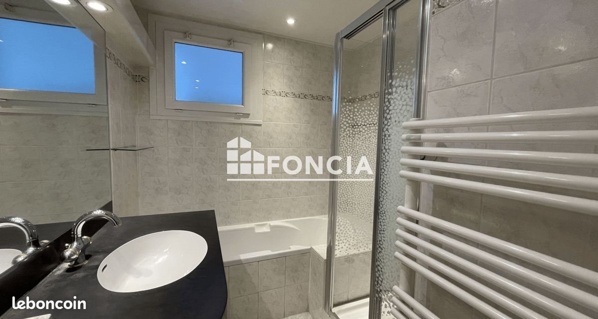 Appartement à louer, 94m², Grenoble