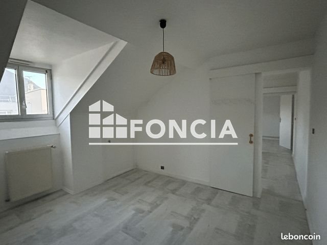Appartement à louer, 45m², Fontaine