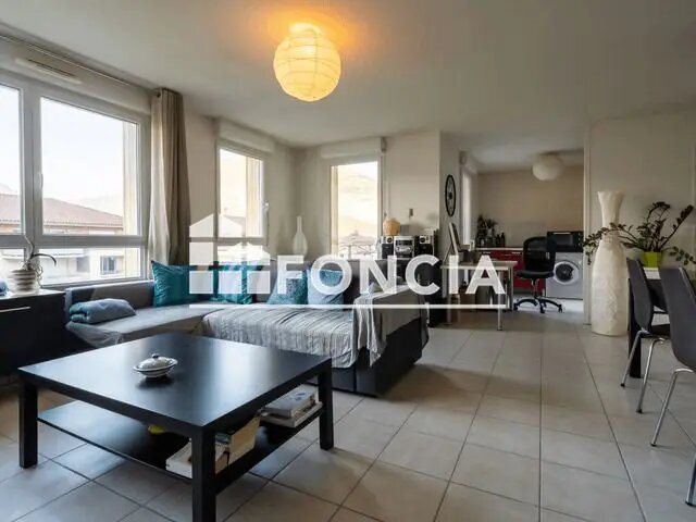 Appartement à louer, 53m², Sassenage