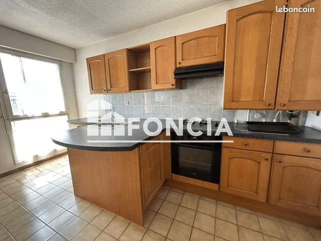 Appartement à louer, 71m², Meylan