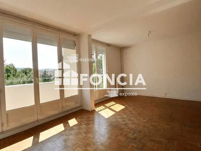Appartement à louer, 64m², Saint-Martin-d'Hères