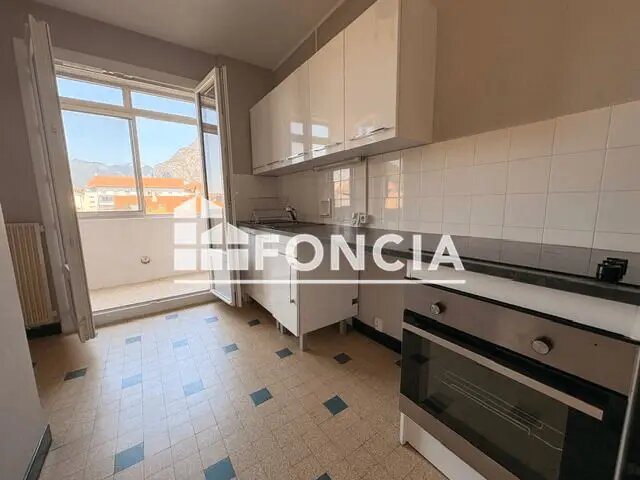 Appartement à louer, 54m², Fontaine