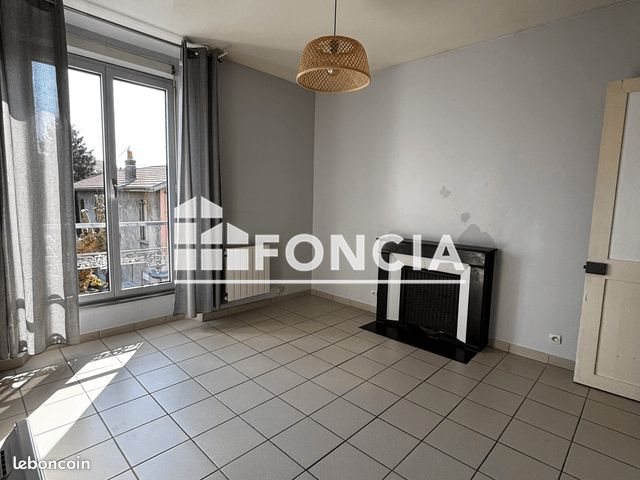 Appartement à louer, 34m², Fontaine