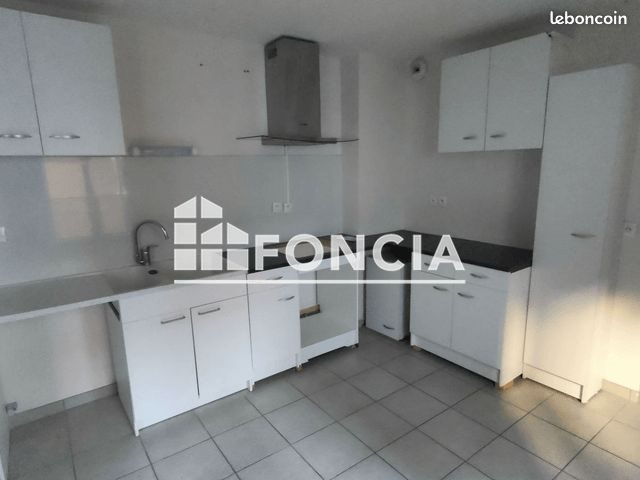 Appartement à louer, 101m², Barraux