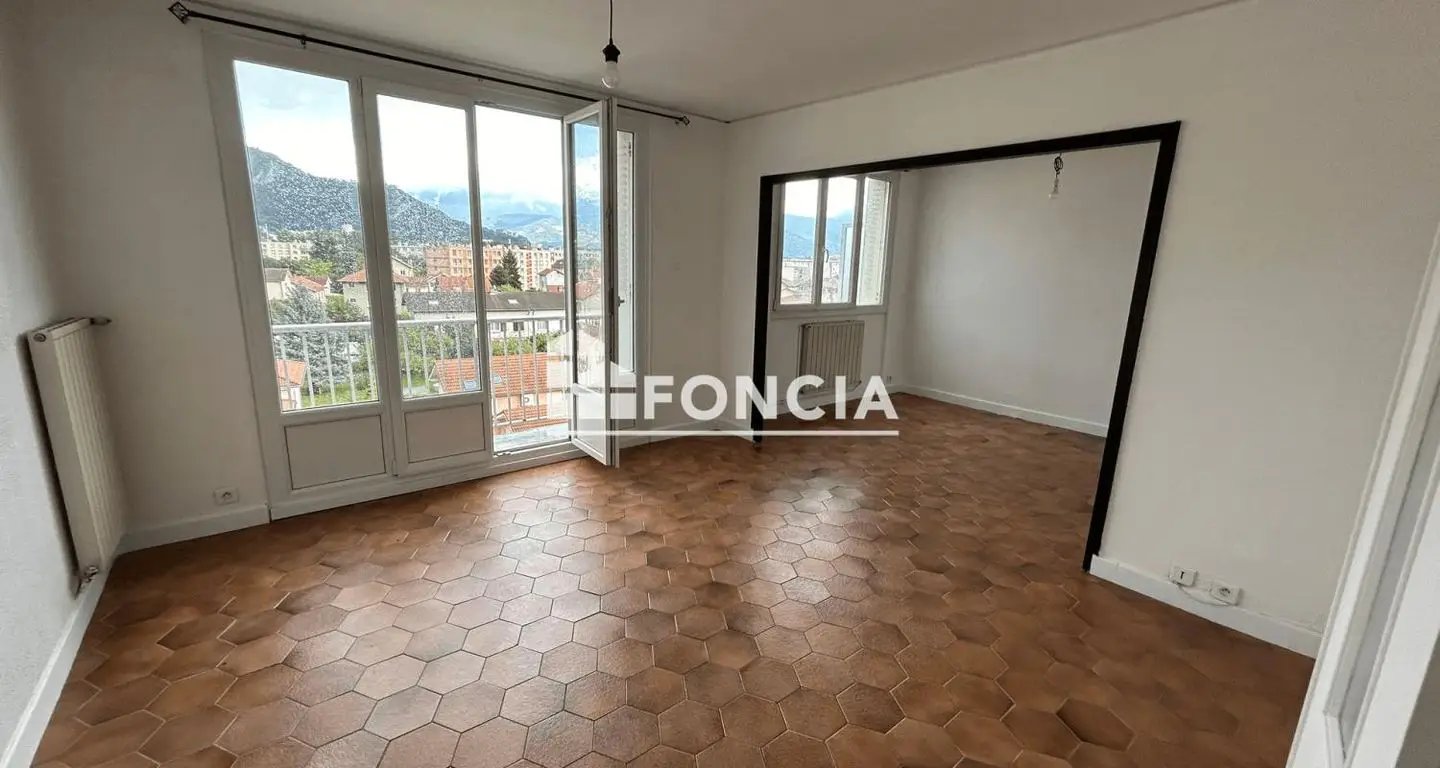 Appartement à louer, 69m², Fontaine