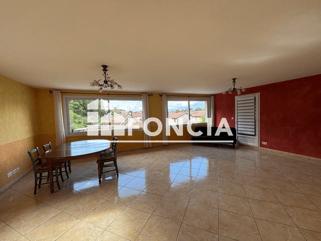 Appartement à louer, 107m², Froges