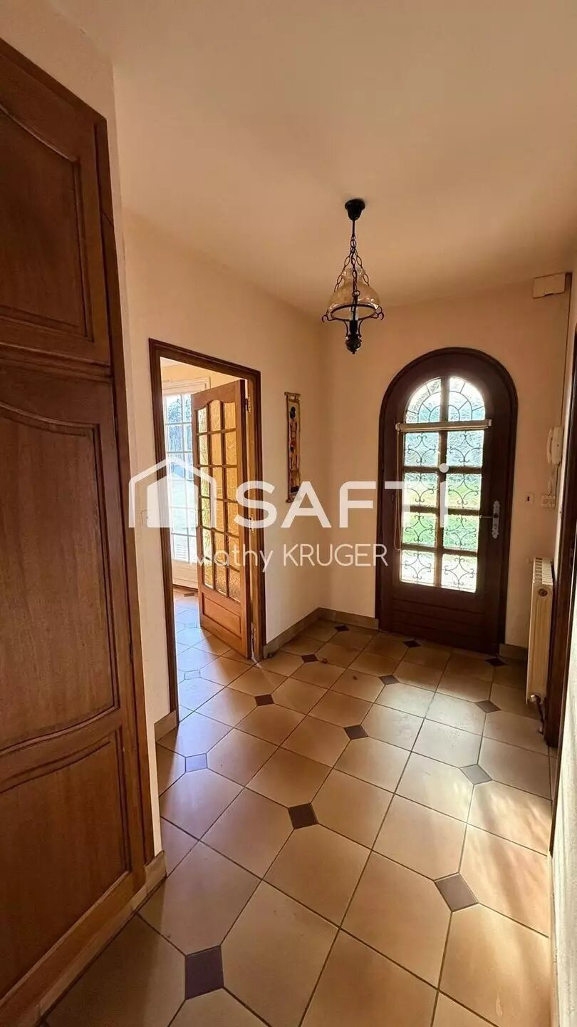 Maison à vendre, 120m², Pineuilh