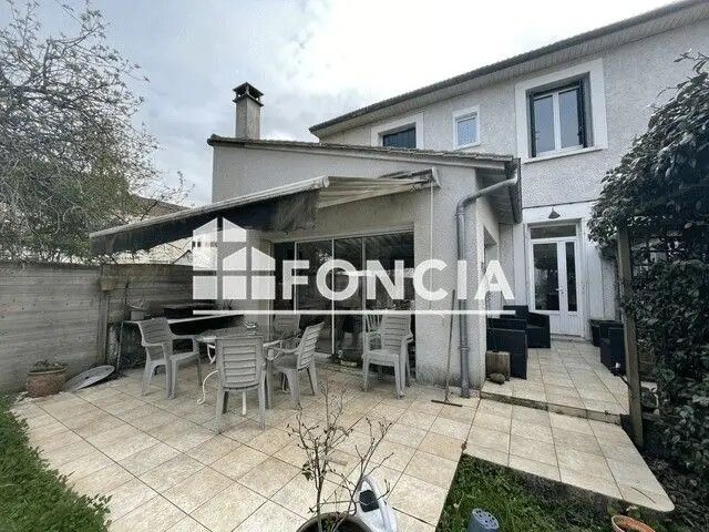 Maison à louer, 191m², Périgueux