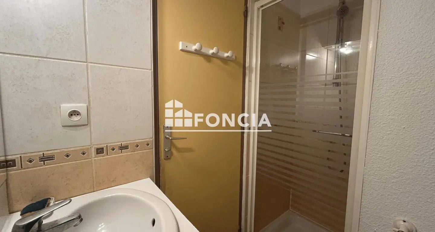 Appartement à louer, 18m², Périgueux