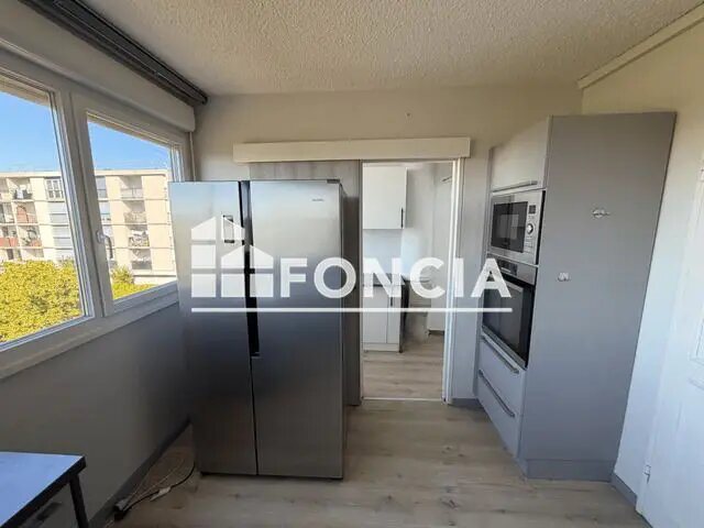 Appartement à louer, 83m², Cenon