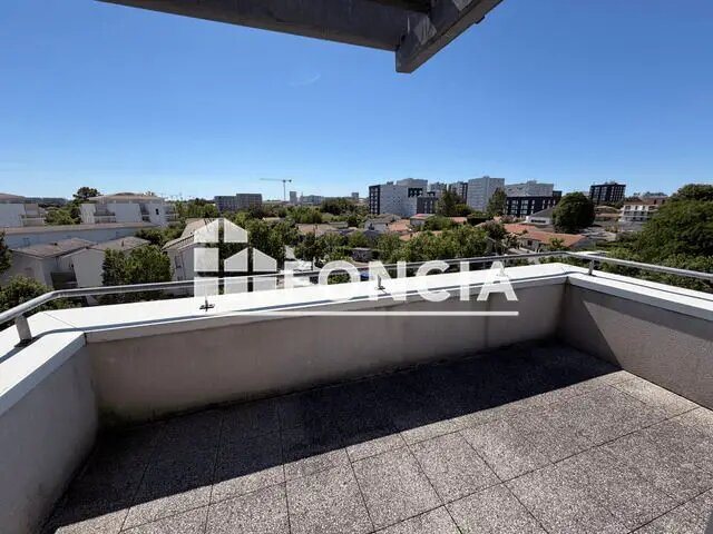 Appartement à louer, 101m², Floirac