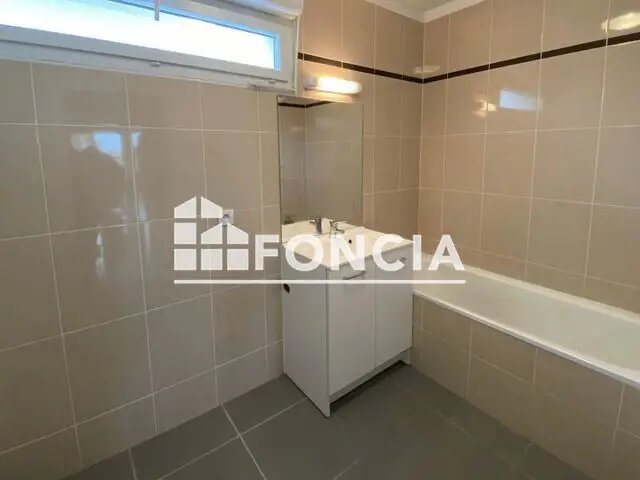Appartement à louer, 69m², Eysines