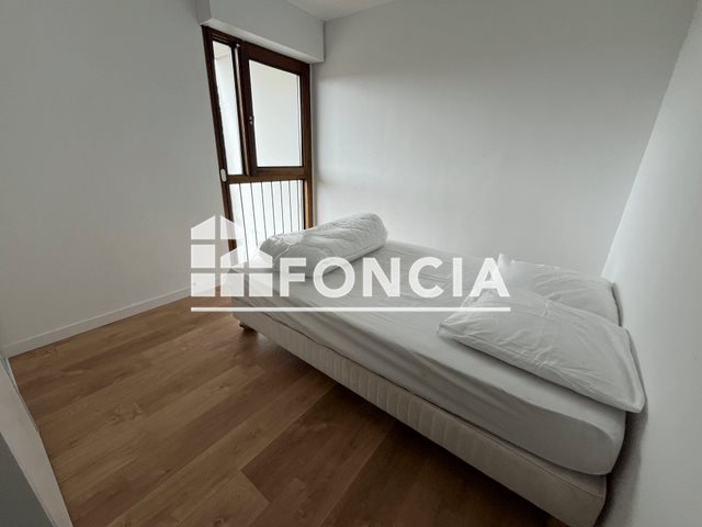 Appartement à louer, 57m², Pessac