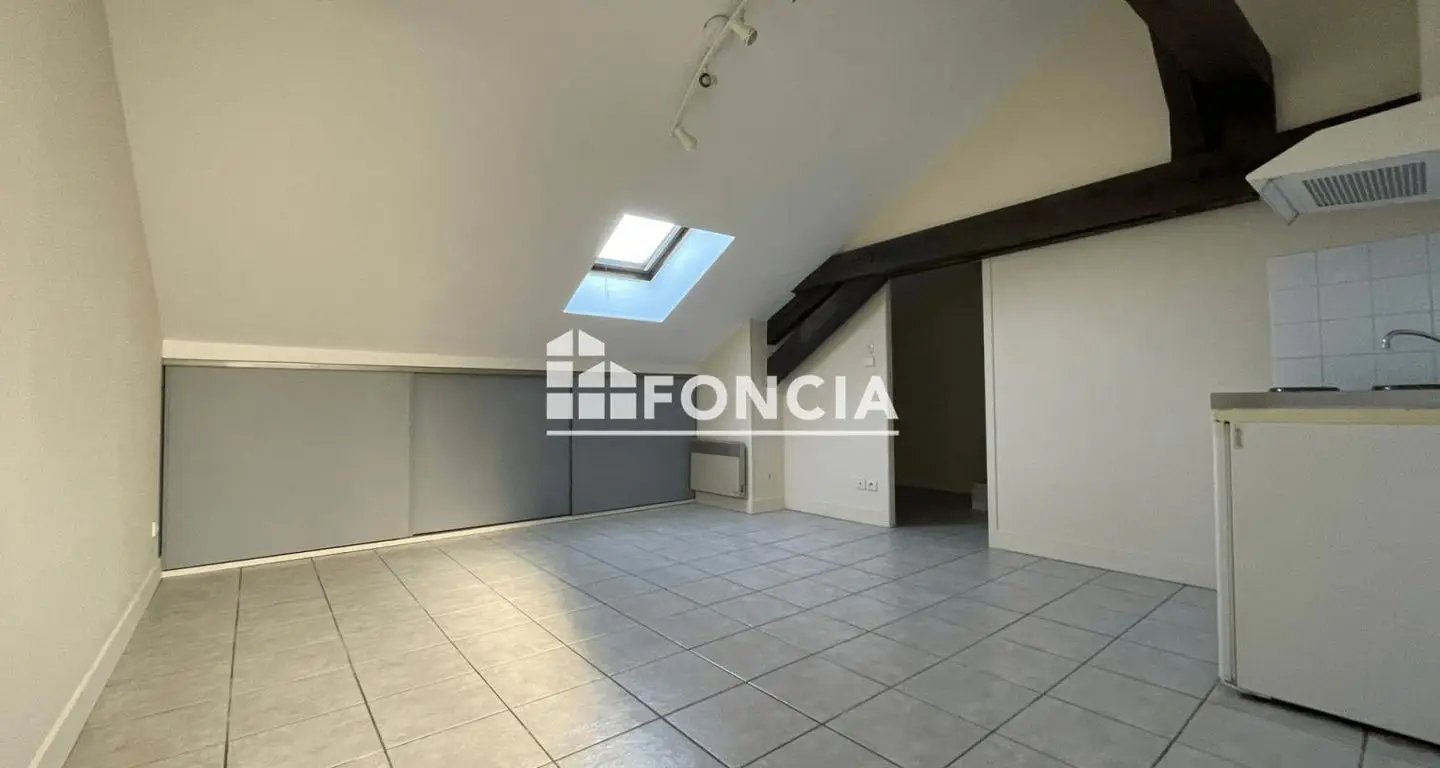 Appartement à louer, 14m², Périgueux