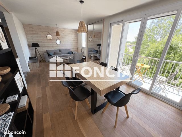 Appartement à louer, 73m², Talence