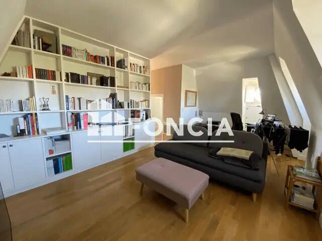 Appartement à louer, 104m², Talence