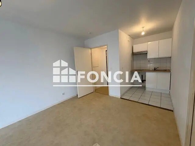 Appartement à louer, 40m², Talence