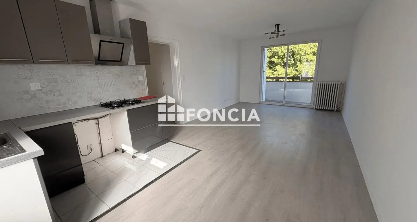 Maison à louer, 67m², Coulounieix-Chamiers