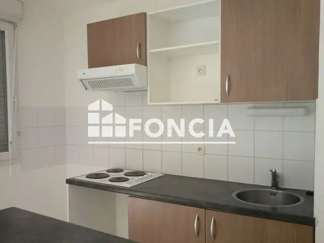 Appartement à louer, 62m², Cavignac