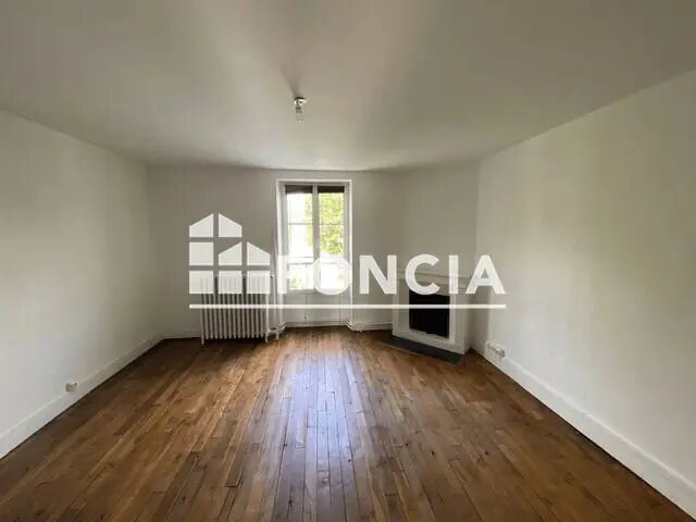 Appartement à louer, 166m², Orléans