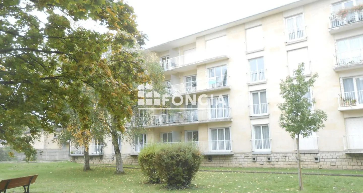 Appartement à louer, 82m², Orléans