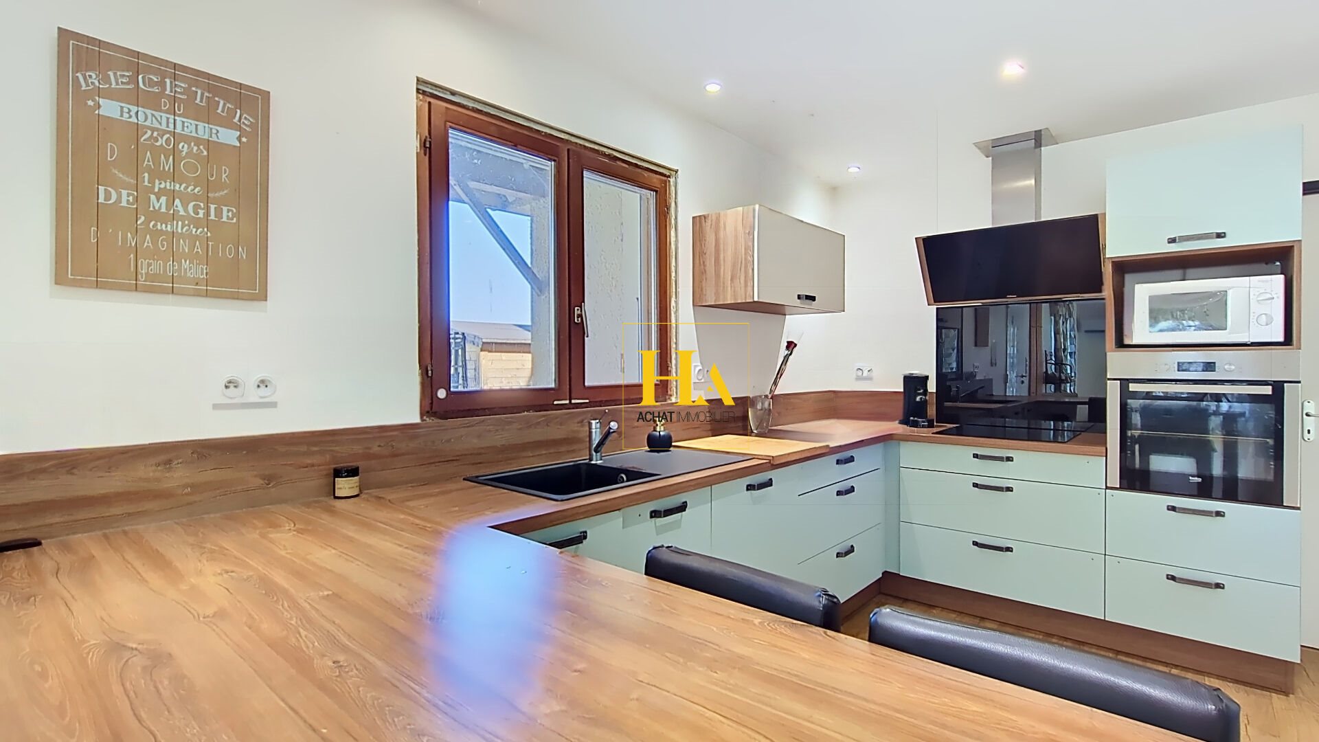 Maison à vendre, 113m², Bésayes