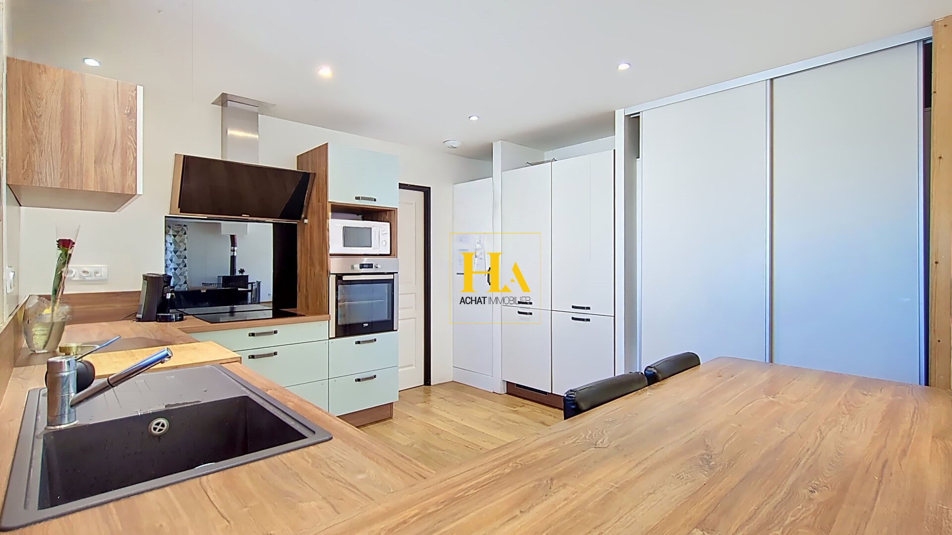 Maison à vendre, 113m², Bésayes