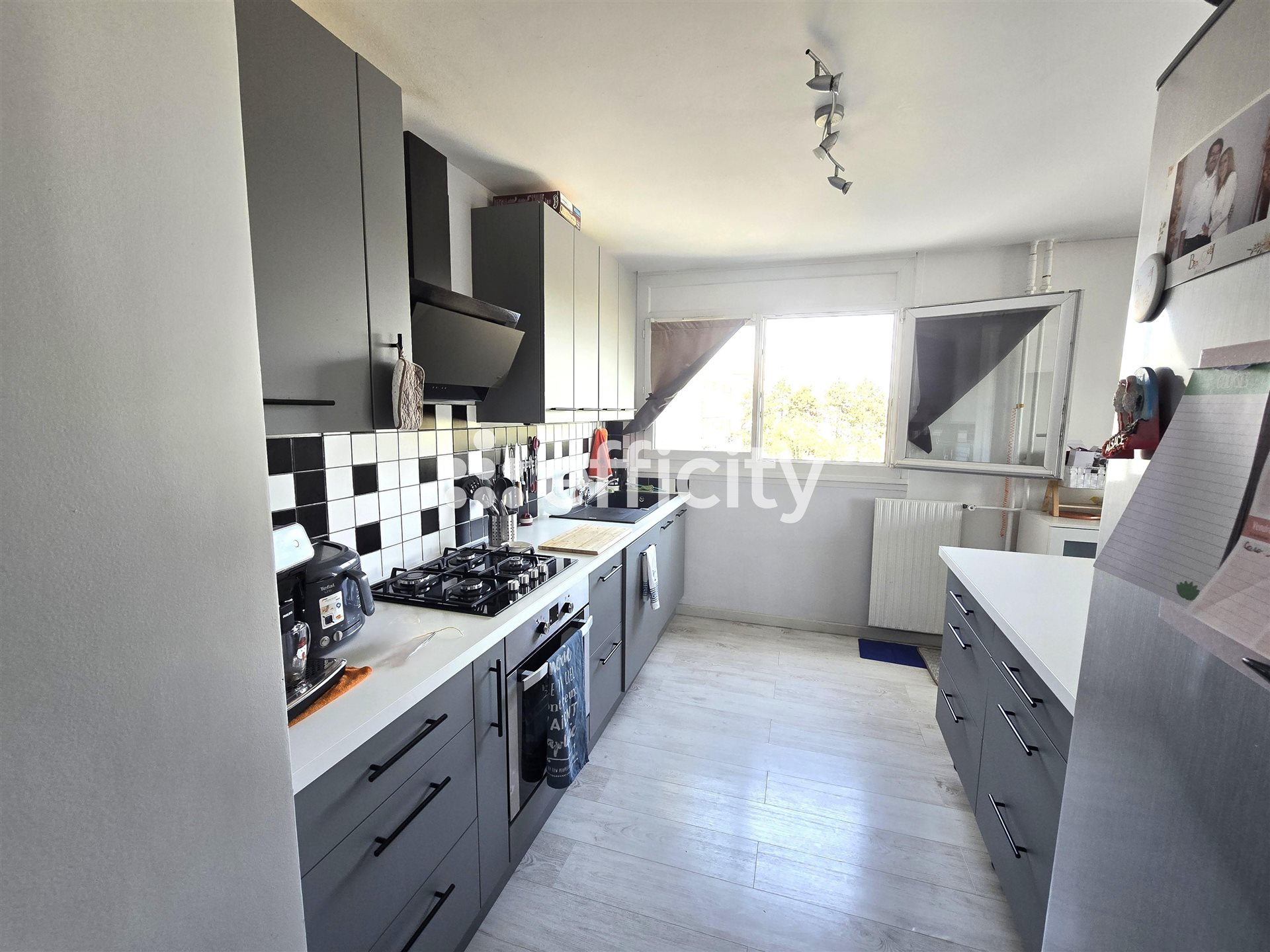 Appartement à vendre, 53m², Maurepas