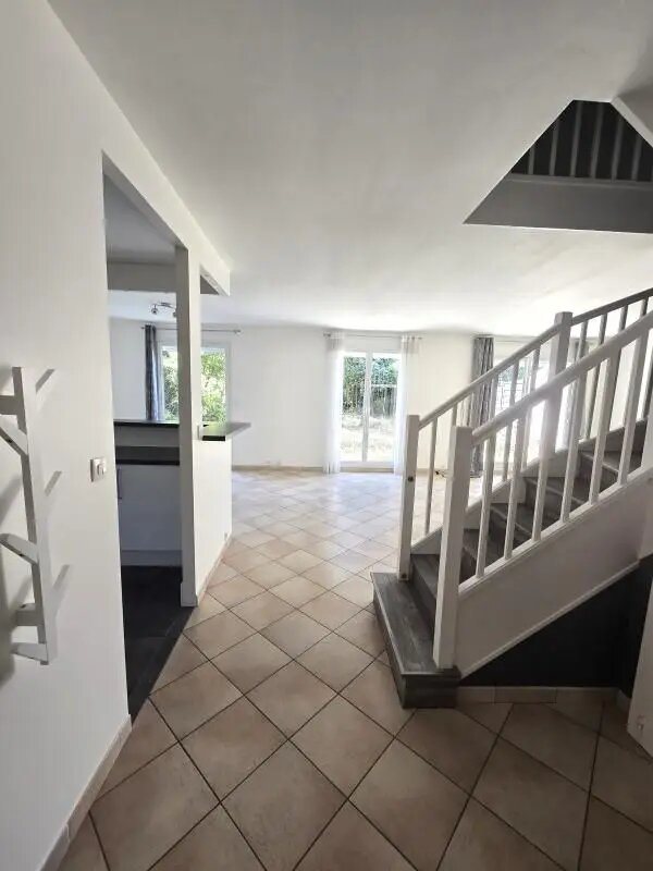 Maison à louer, 118m², Elancourt
