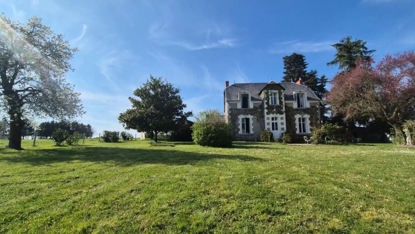 Maison à vendre, 244m², Châtillon-sur-Indre
