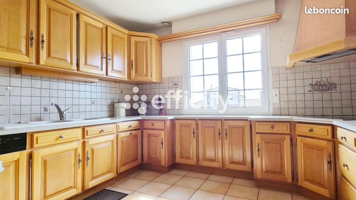 Maison à vendre, 207m², Le Loroux-Bottereau