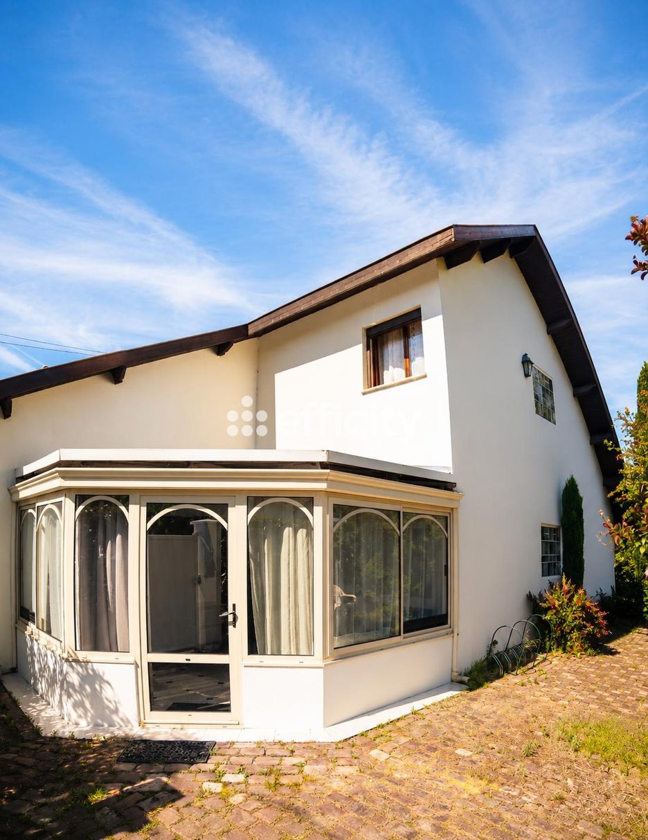 Maison à vendre, 143m², Le Haillan