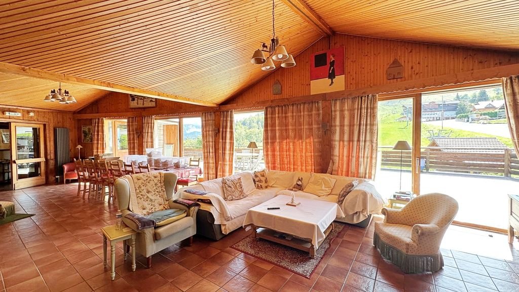 Maison à vendre, 900m², Bellevaux (Bellevaux-Hirmentaz)
