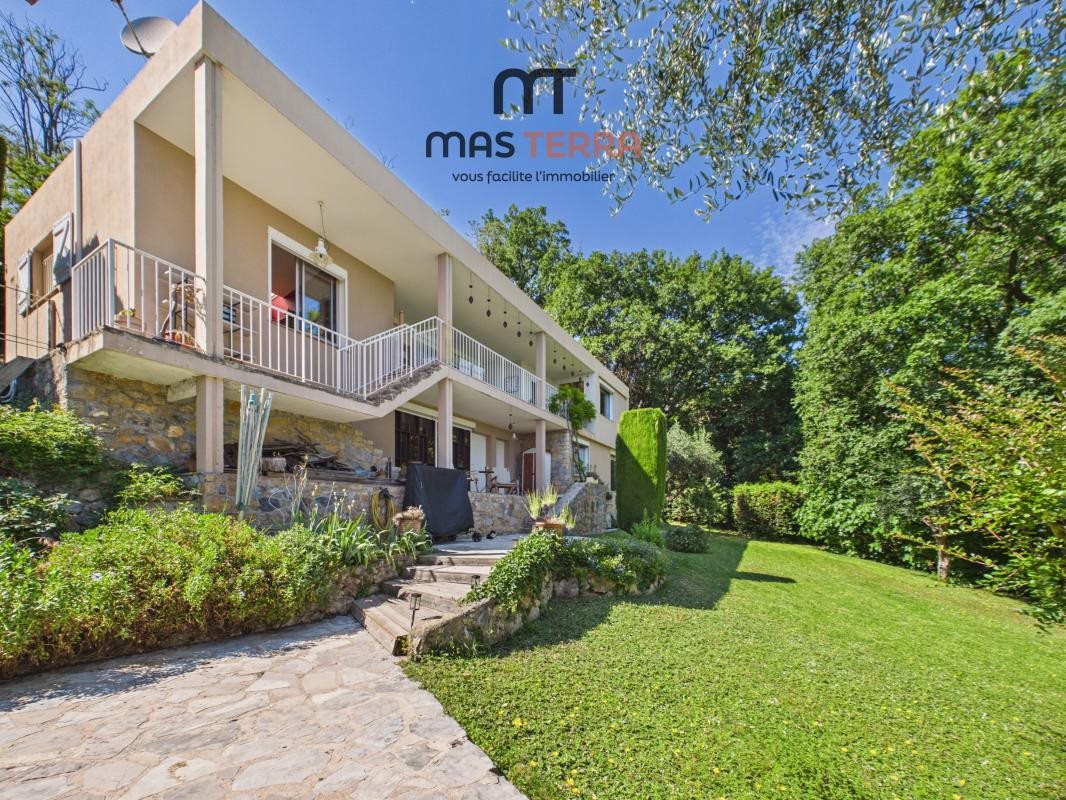 Maison à vendre, 200m², Grasse