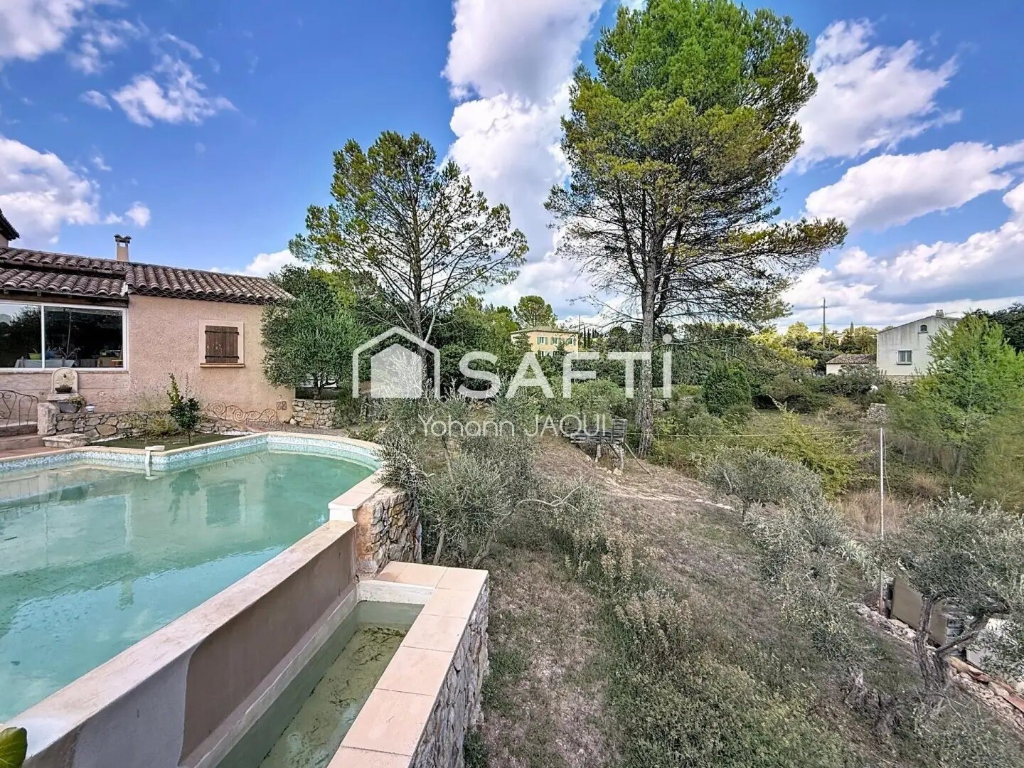 Maison à vendre, 140m², Carcès