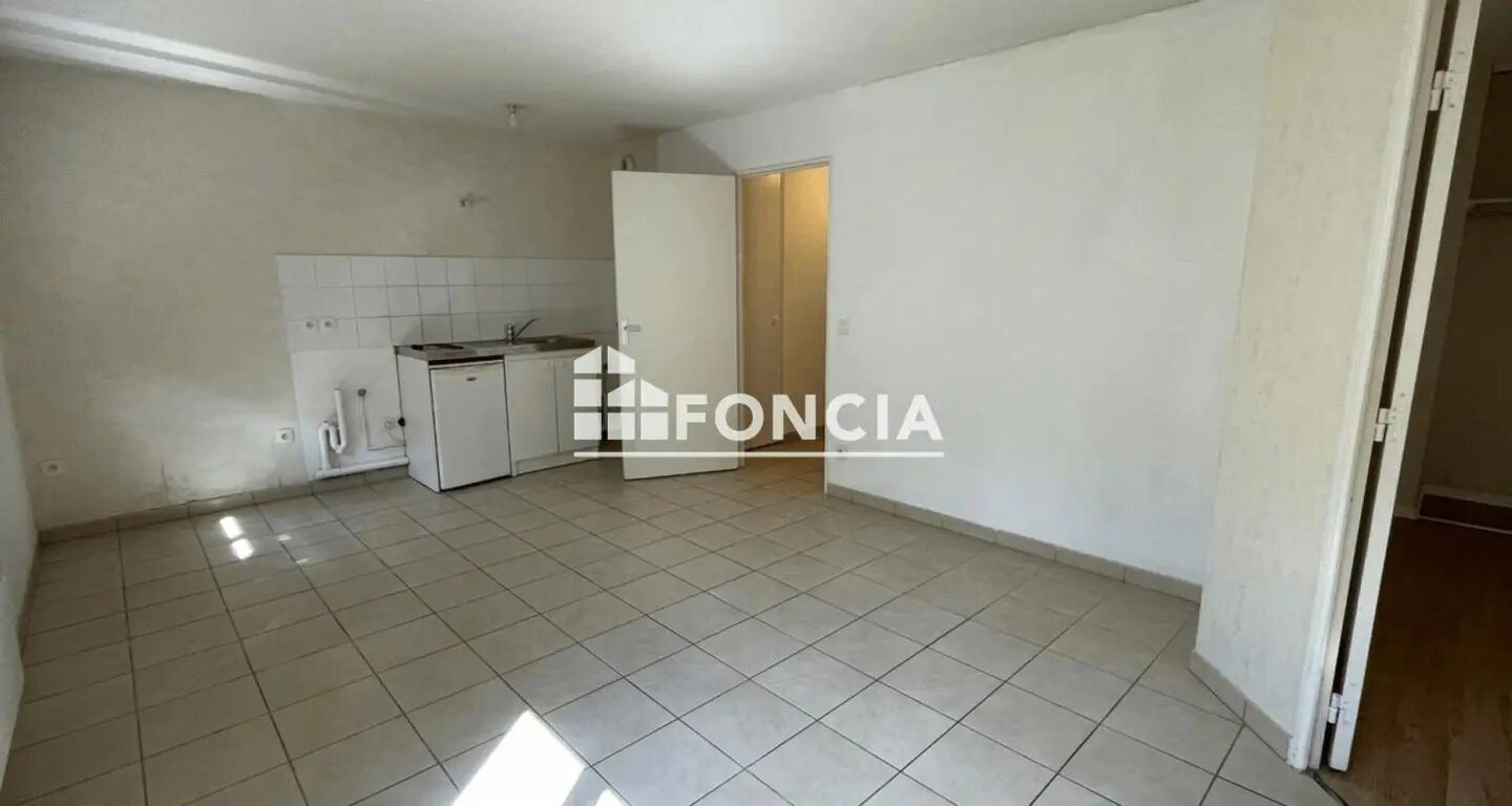 Appartement à louer, 41m², Achères