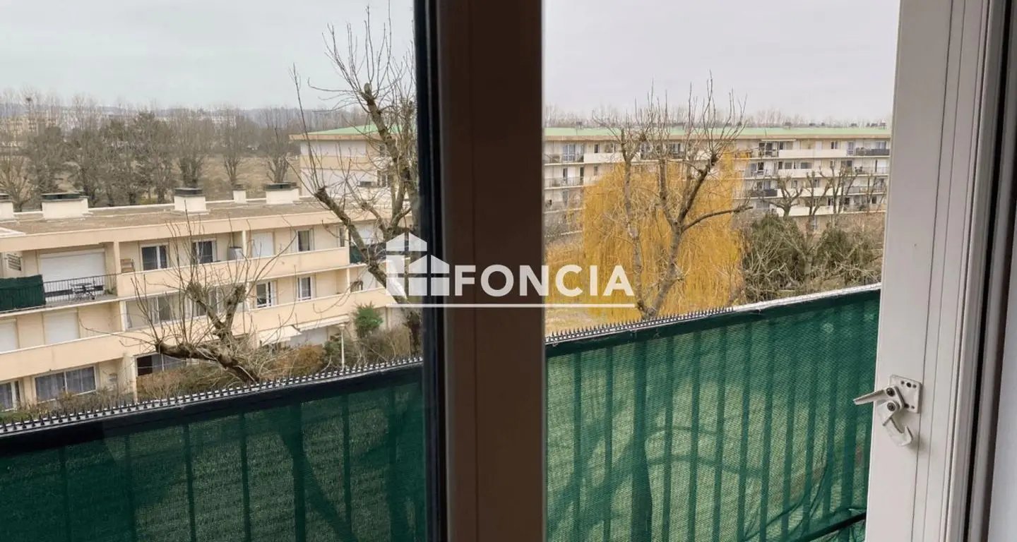 Appartement à louer, 78m², Eaubonne
