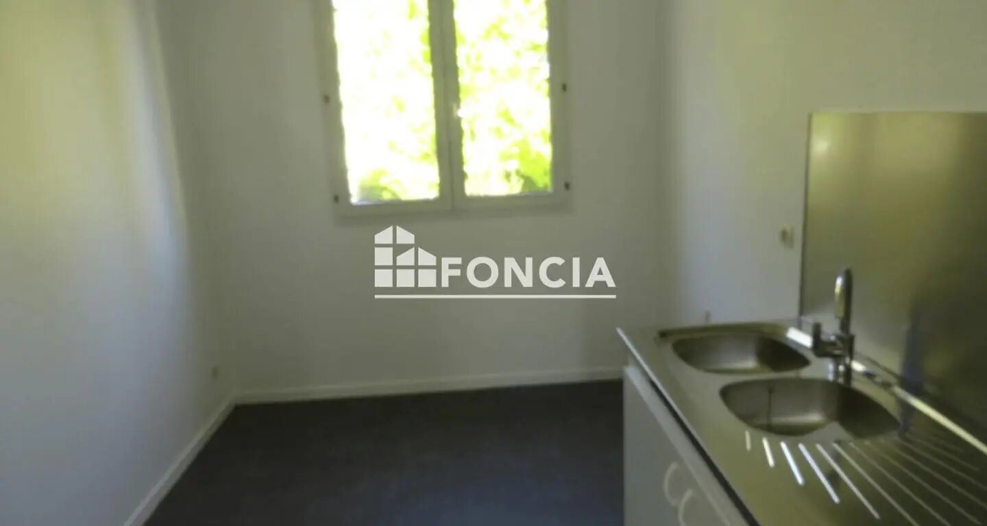 Appartement à louer, 68m², Groslay