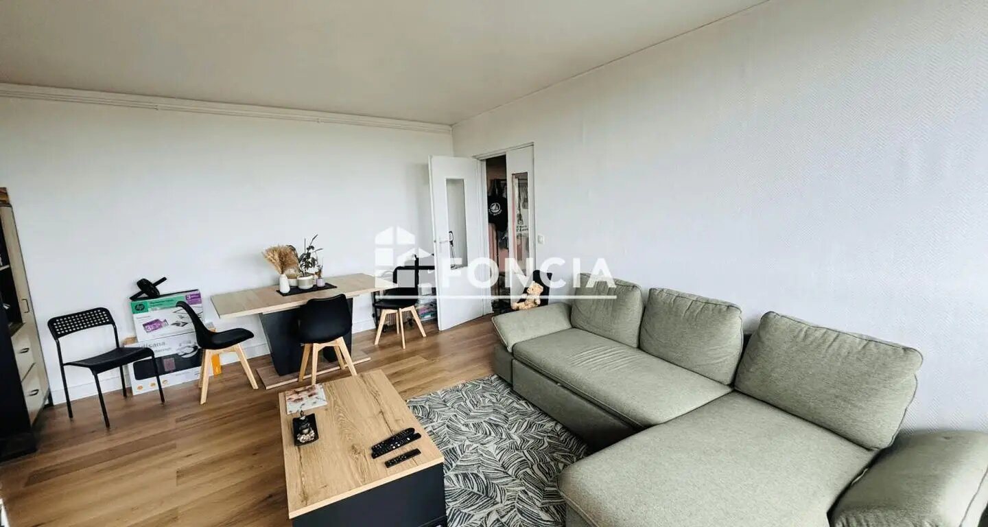 Appartement à louer, 47m², Eaubonne