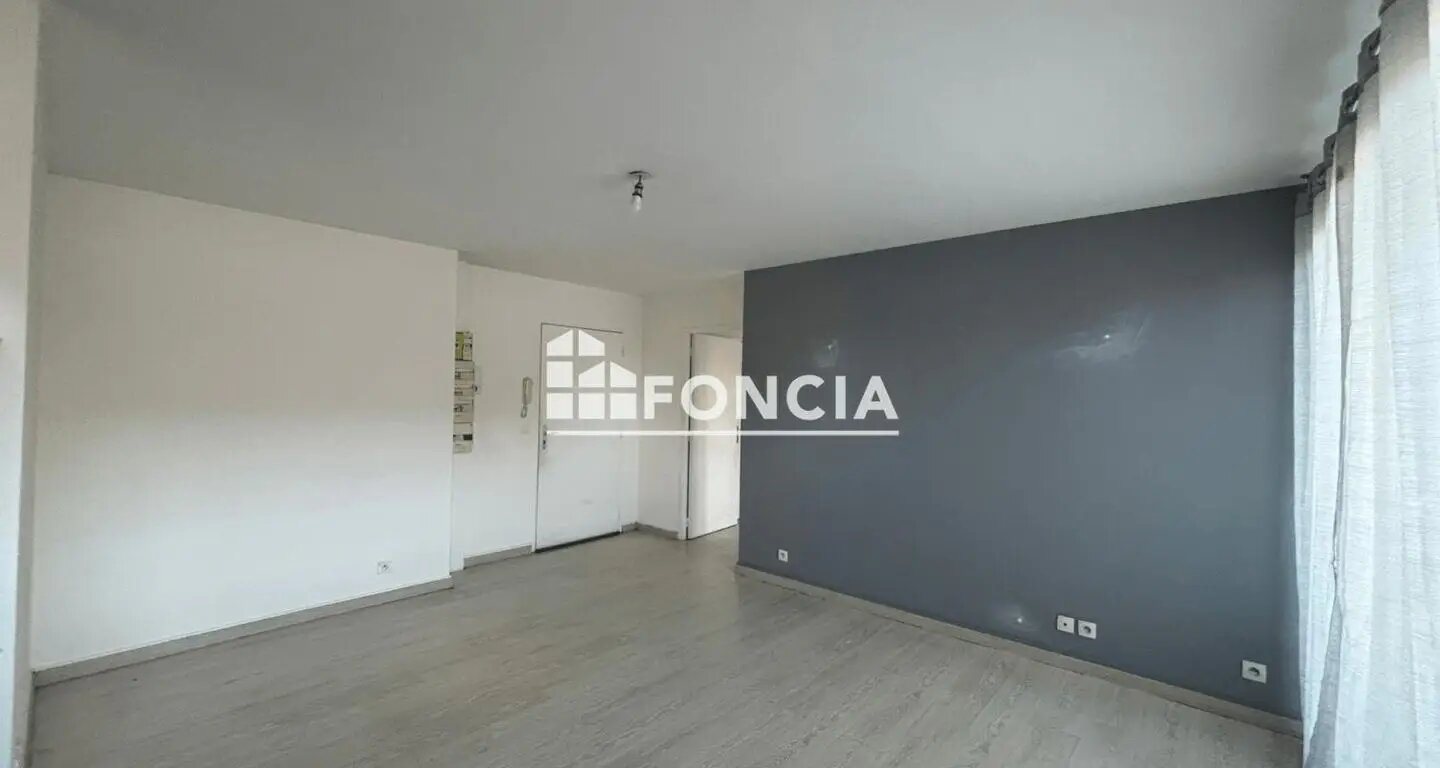 Appartement à louer, 41m², Goussainville