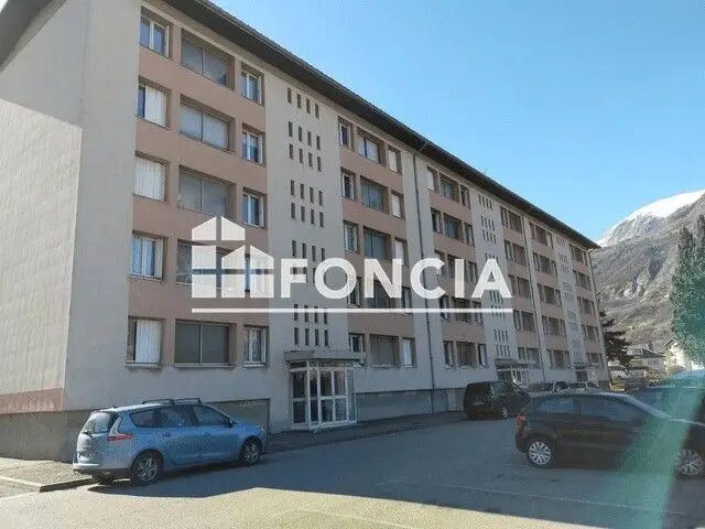 Appartement à louer, 57m², Saint-Jean-de-Maurienne