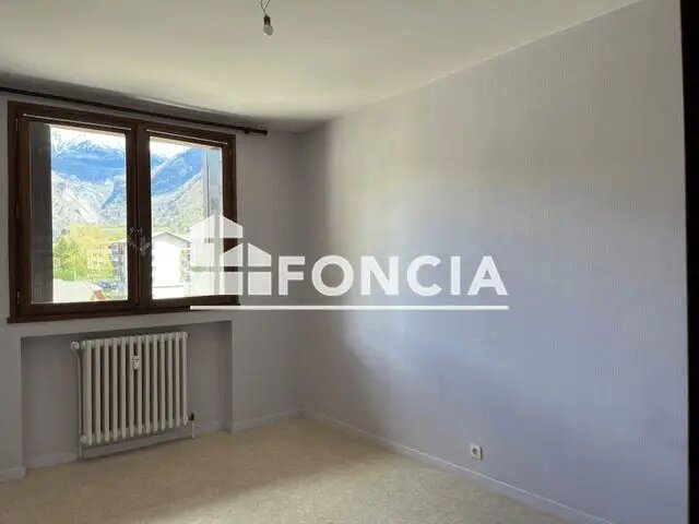Appartement à louer, 94m², La Chambre