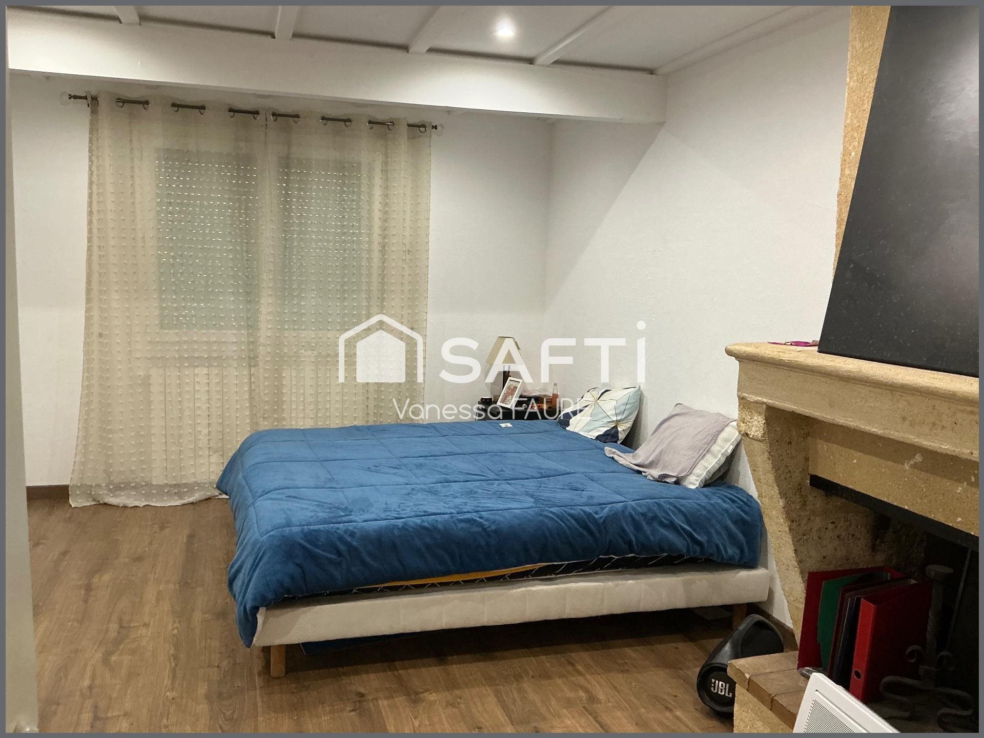 Maison à vendre, 152m², Saint-Genès-de-Lombaud