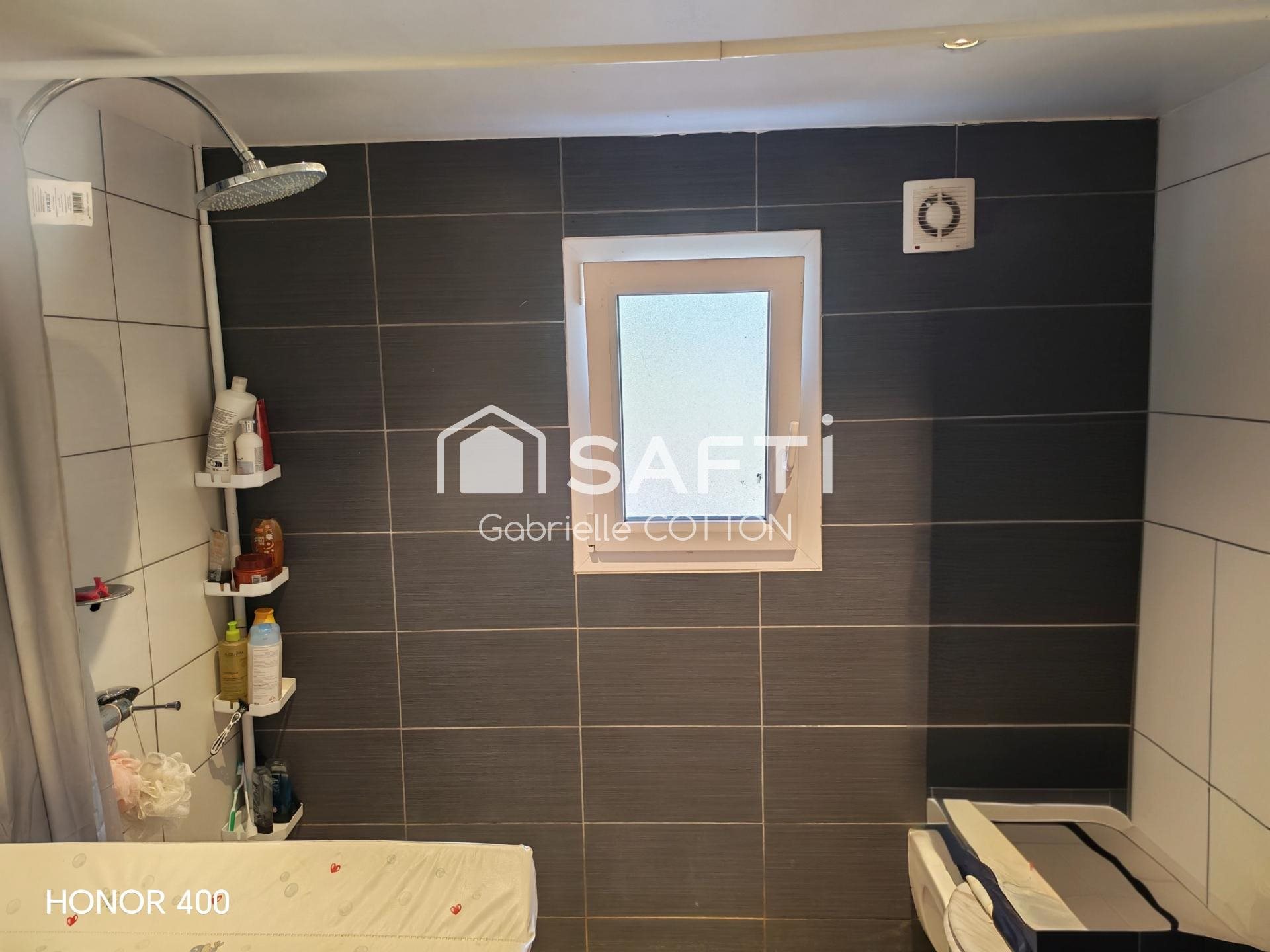 Maison à vendre, 115m², La Feuillée
