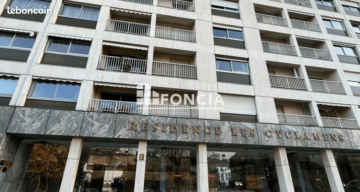 Appartement à louer, 29m², Rueil-Malmaison