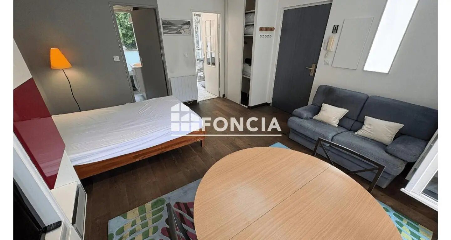 Appartement à louer, 30m², Bougival