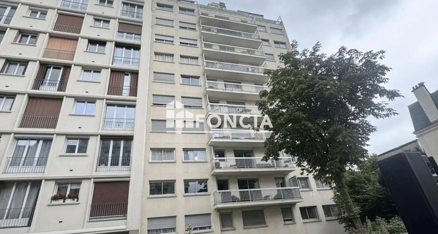 Appartement à louer, 39m², Courbevoie