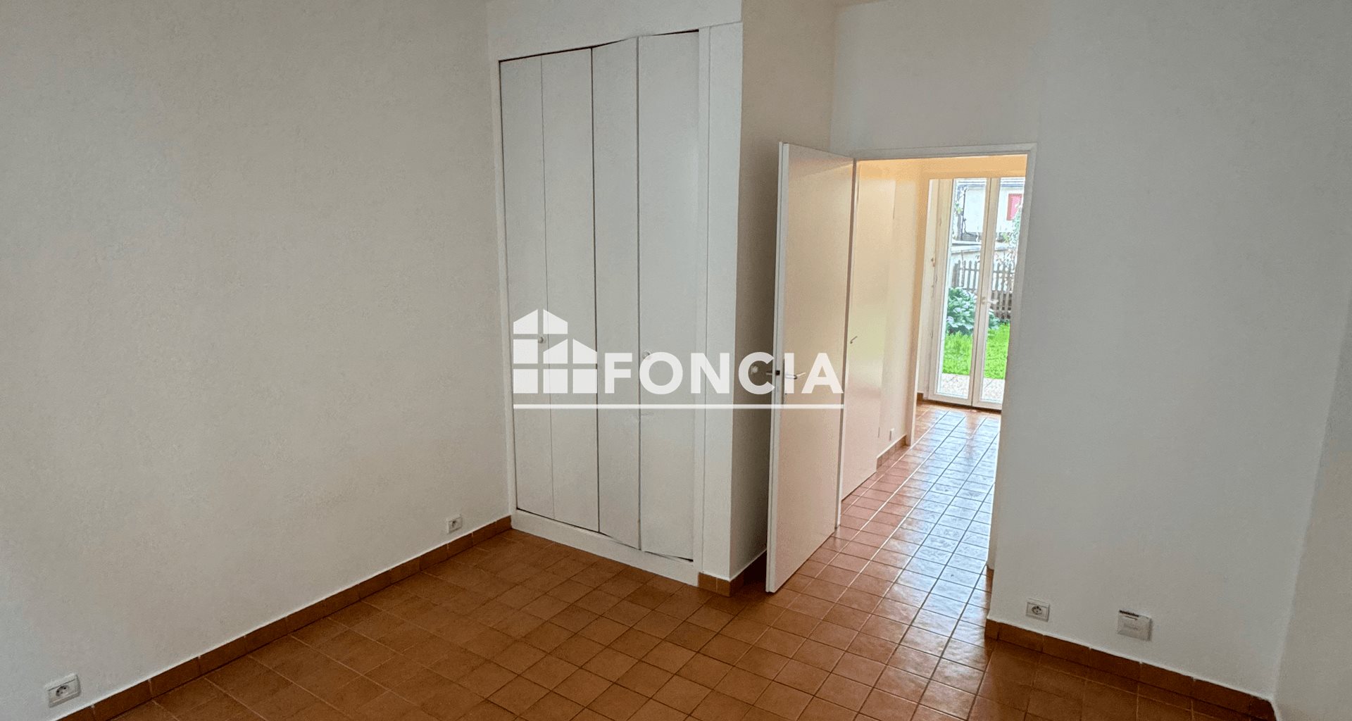 Appartement à louer, 21m², Puteaux