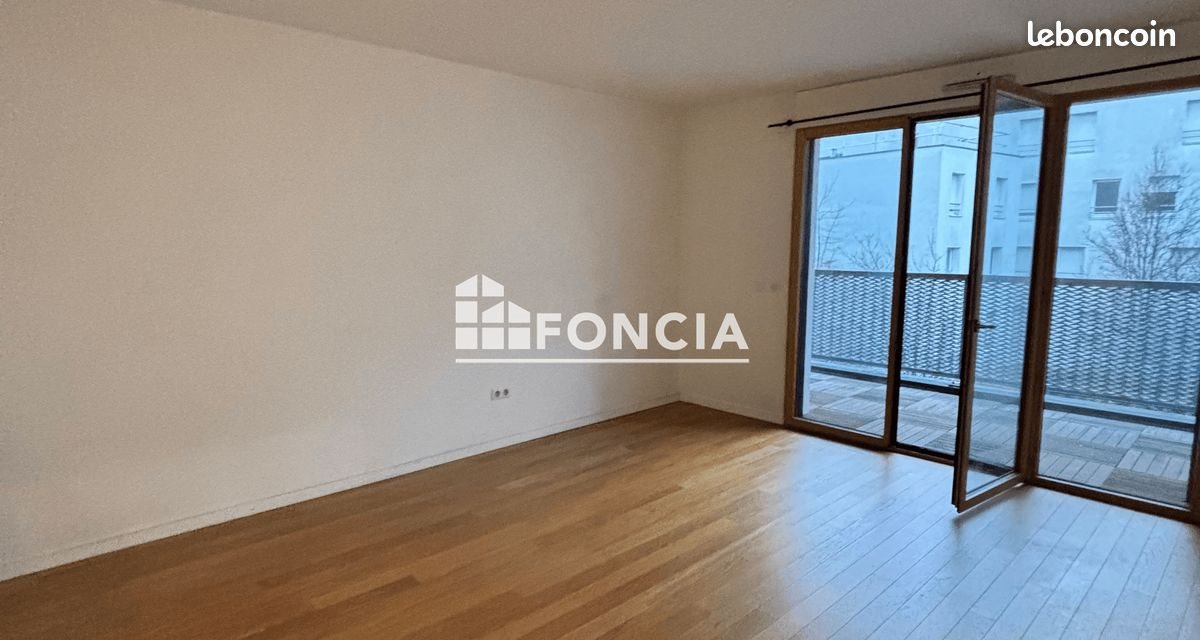 Appartement à louer, 56m², Nanterre