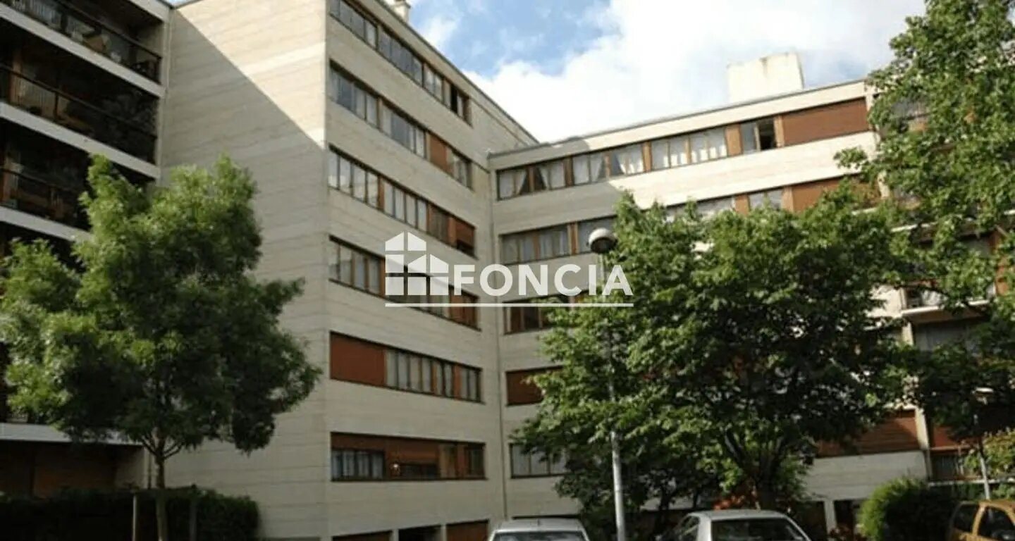 Appartement à louer, 19m², La Celle-Saint-Cloud